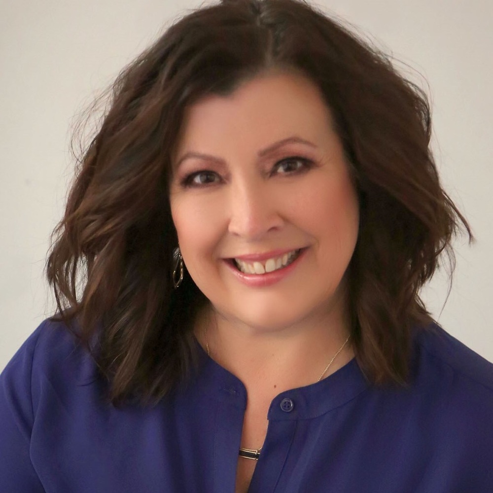 Meet your Posher, Debi